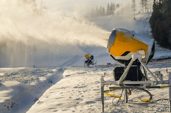 GH hoses as water supply line for snow cannons | © GH