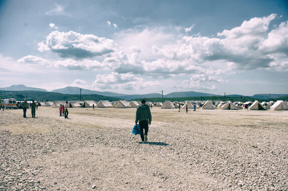 Lager in dem Schläuche zur Versorgung der Menschen eingesetzt werden | © GH